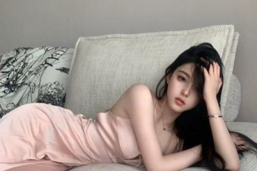 一架轻型飞机在波兰坠毁 造成两人死亡