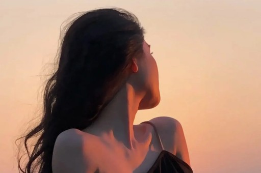 香港知名男星将复出因丑闻遭封杀多年四处欠债不还形象崩坏